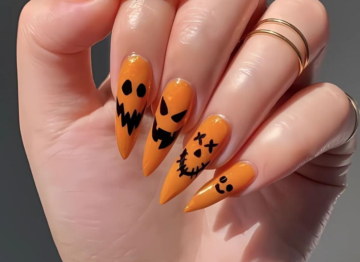 Orange-And-Black-Nail-Designs