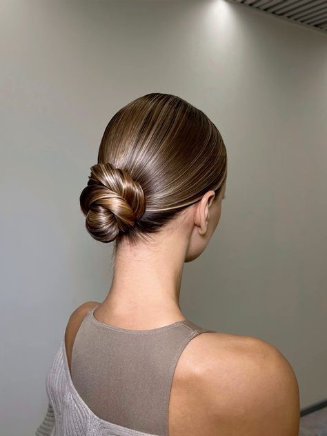 Sleek Low Chignon 6