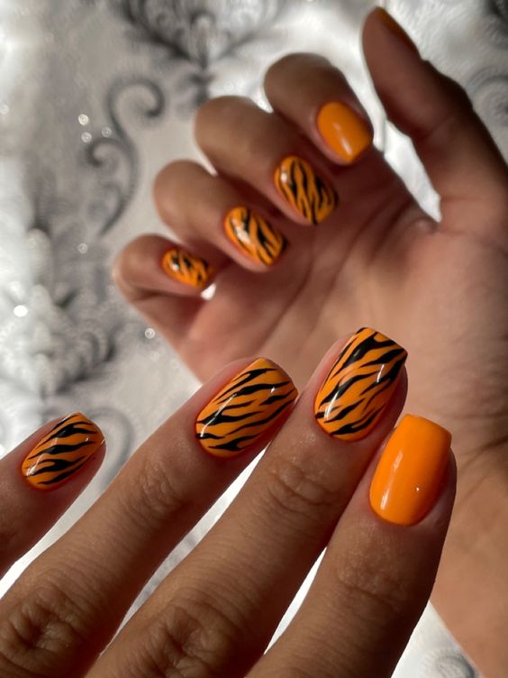 Tiger Nail Art 5